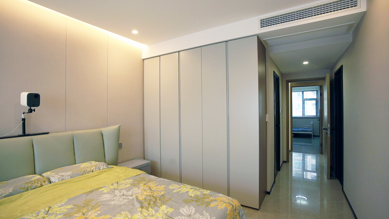 温馨配色+超强收纳，这个135平简约风三居室美到了心趴上